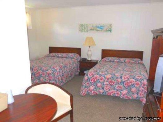 Atlantic Coast Inn Ellsworth Bilik gambar